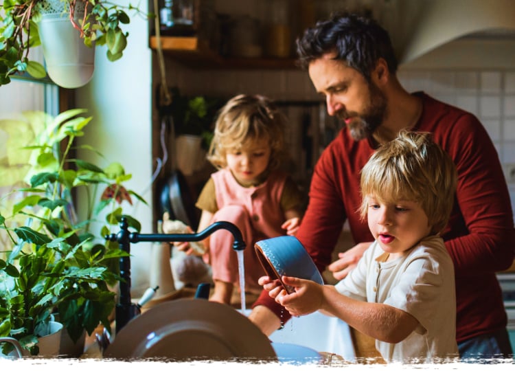 How to Make Your Off-Grid Home More Energy Efficient